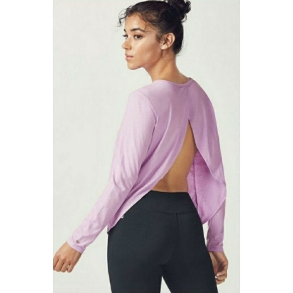Fabletics Longsleeve Open Back Top Size Xxl - image 1